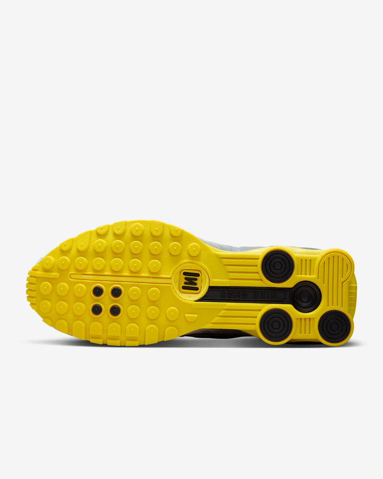 Nike Shox R4 SE Men's Shoes