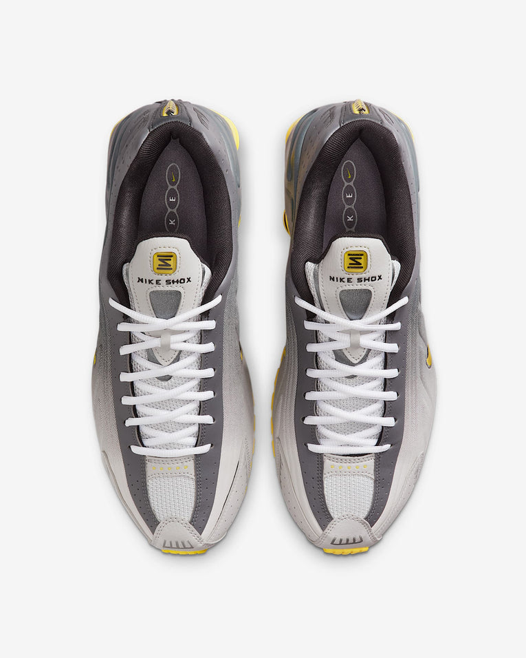 Nike Shox R4 SE Men's Shoes