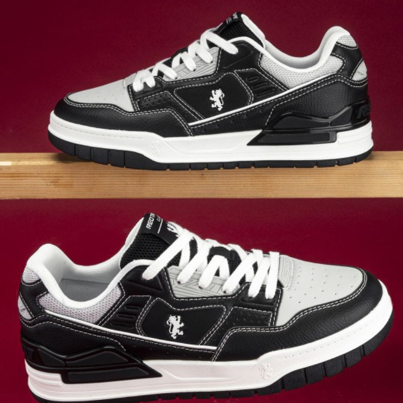 Men Colourblocked Sneakers