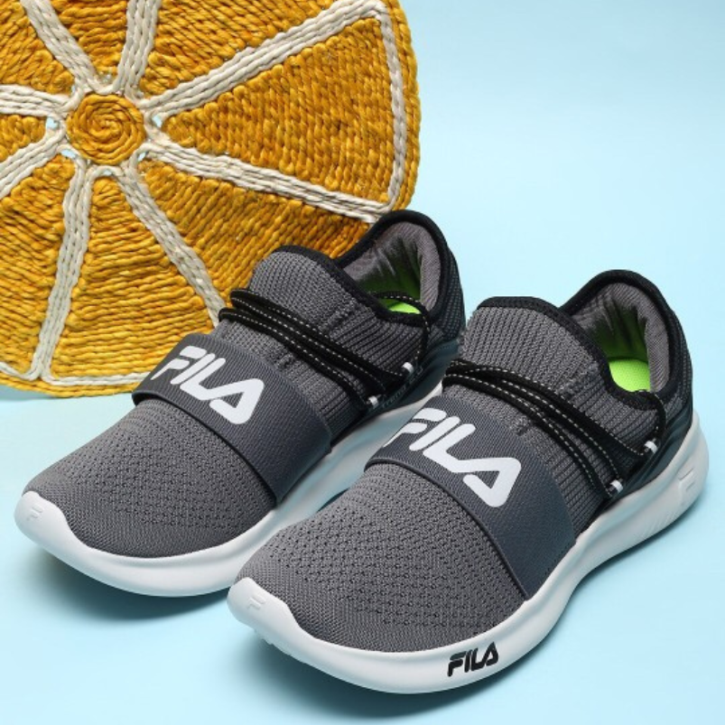 Men Textured Running Shoes